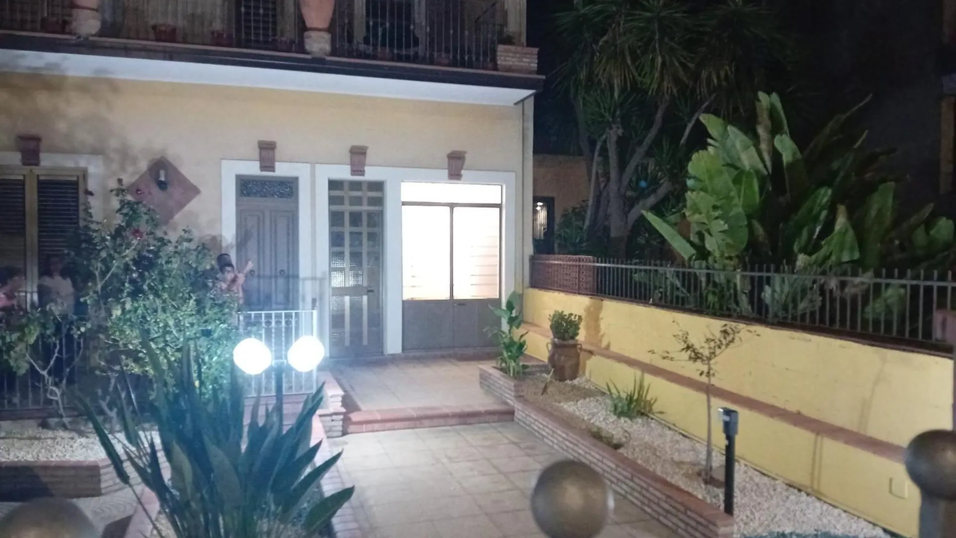 Casa Vacanza ' A Casa Dei Nonni 2 ' Belpasso